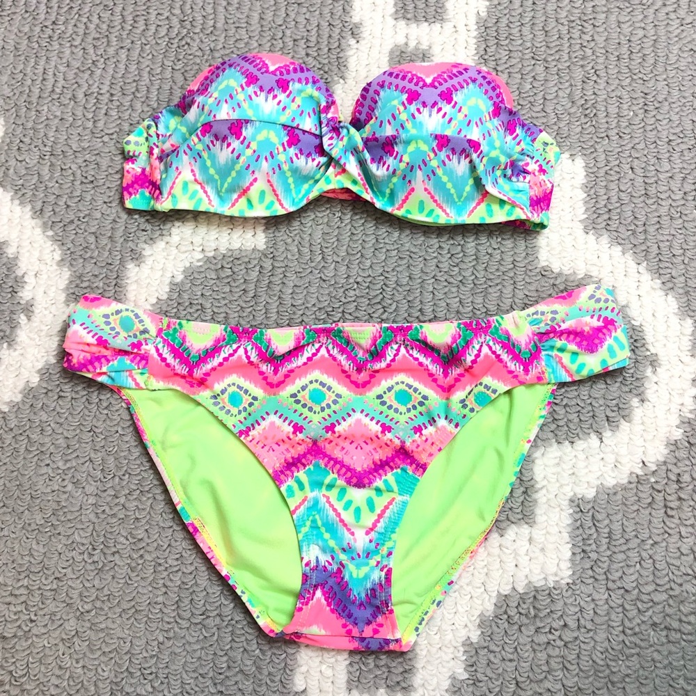 NWOT 2 Piece Bandeau Swim Suit